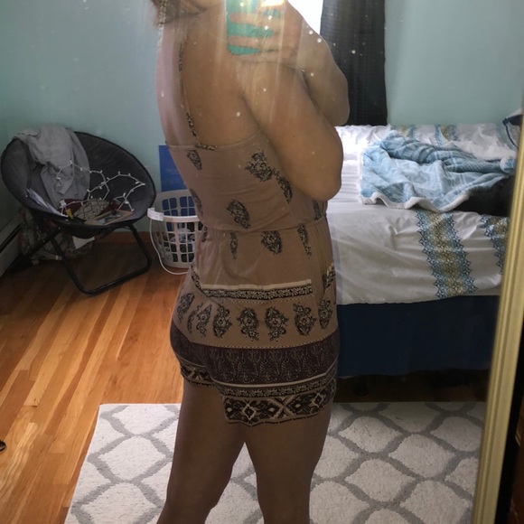 Pattern Romper - Picture 3 of 3